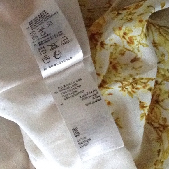 Women's Dress - Picture 7 of 8